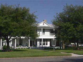 Ainsworth House Inn Luling Екстериор снимка